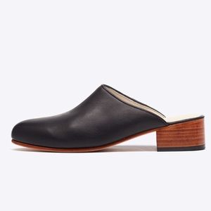 Nisolo Mariella Mules black